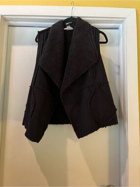 Caslon Black Faux-Shearling Open Drape Vest